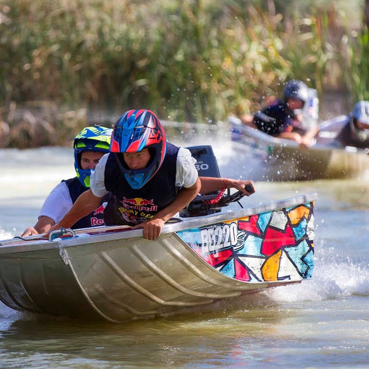 dinghy racing