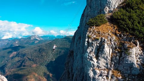 la escalera al cielo de los alpes via ferrata grosser donnerkogel