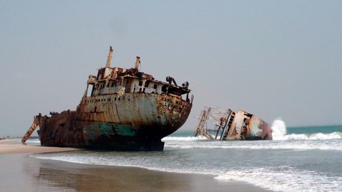 los cementerios de barcos más grandes del mundo