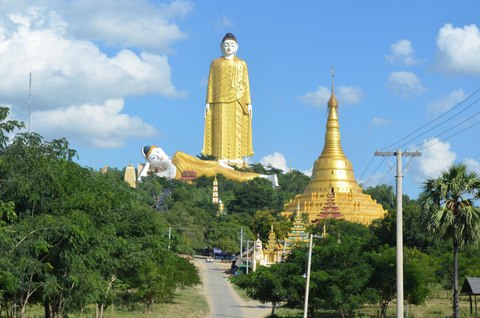 monywa buddha