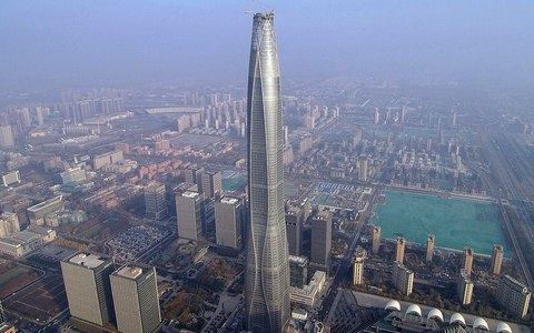 chow tai fook finance center