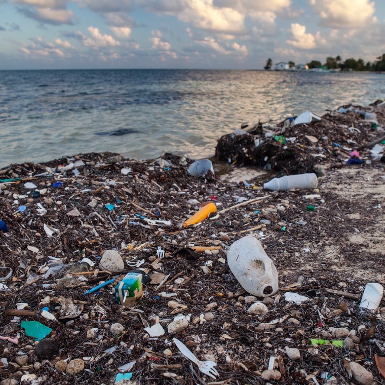 cuales son los paises que contaminan mas plastico