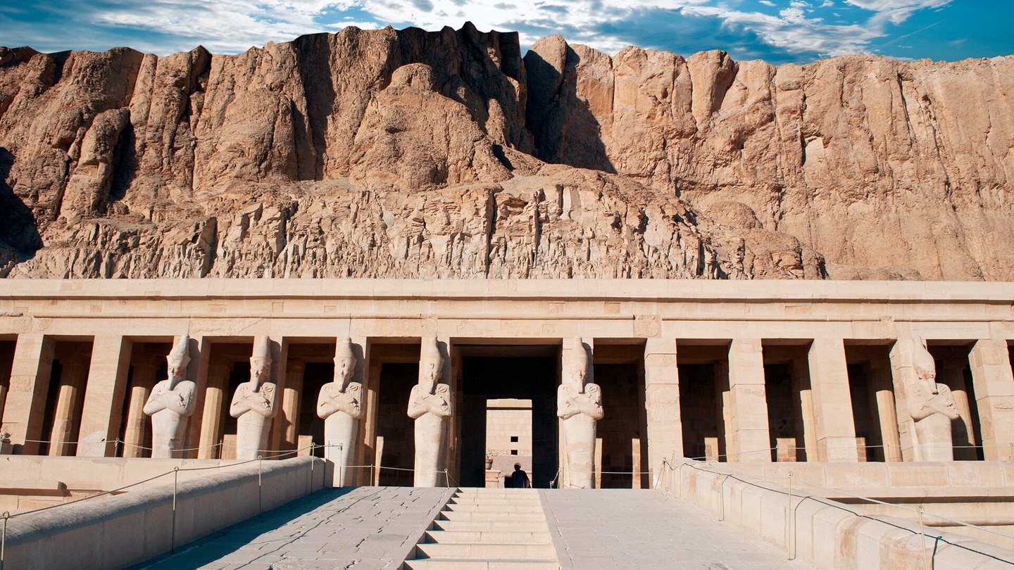 cairo vs luxor