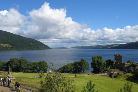lago ness escocia