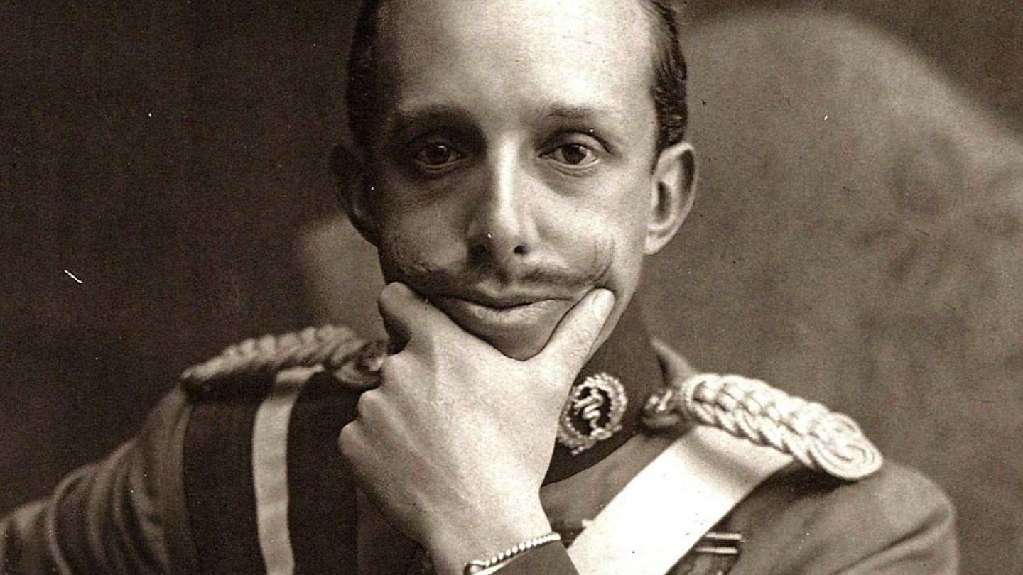 exilio familia alfonso xiii tras proclamacion segunda republica