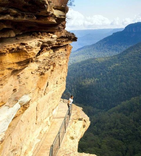 blue mountains