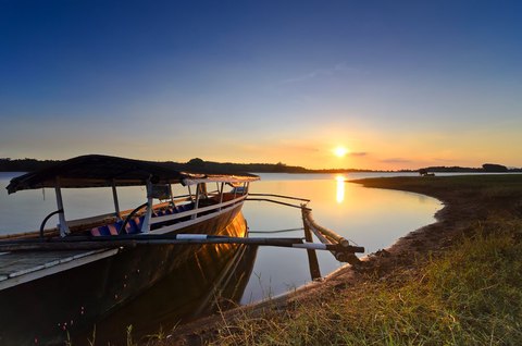 lago caliraya