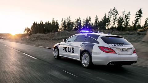 en finlandia, las multas por exceso de velocidad van en función de los ingresos del infractor