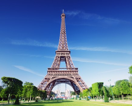 que materiales utilizaron construir la torre eiffel