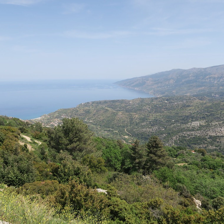 casas escondidas piratas ikaria