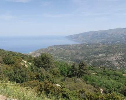 casas escondidas piratas ikaria