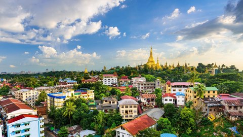 yangon con la pagoda shwedagon