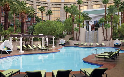 four seasons hotel las vegas