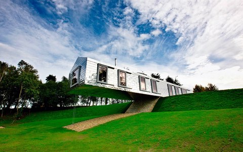 the balancing barn hotel