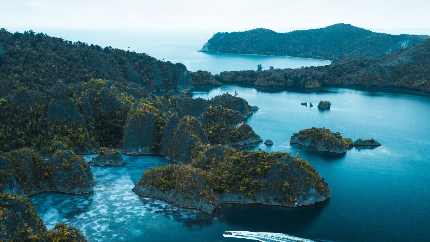 cuantas islas tiene indonesia