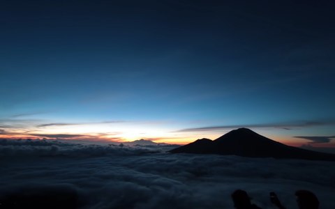 amanecer monte batur