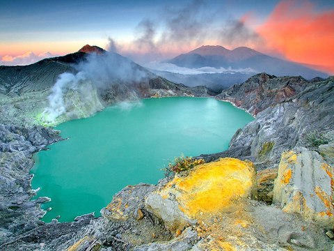 volcan kawah ijen azufre