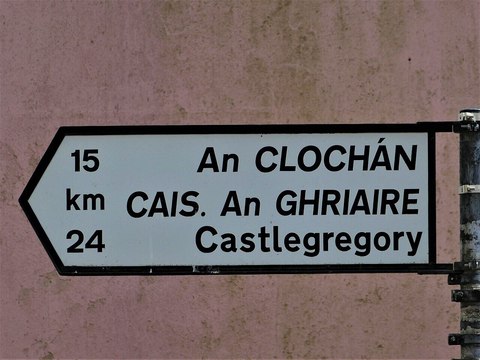 en irlanda se habla ingles o gaelico featured