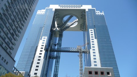 umeda sky building osaka japon