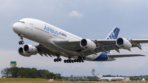 la corta vida del a380
