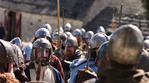 mito llevaban los vikingos cascos con cuernos