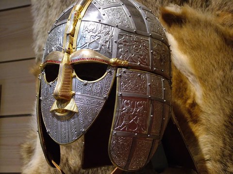casco sutton hoo