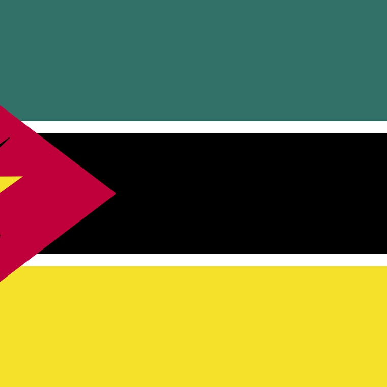 historia bandera mozambique ak