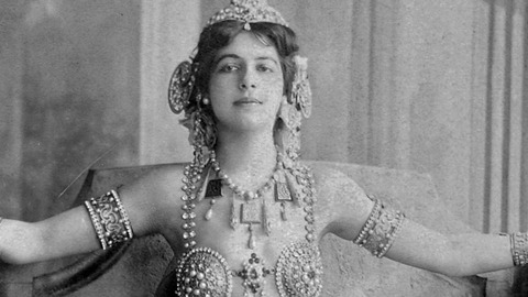 ¿ quién fue realmente mata hari, la famosa espía de la primera guerra mundial?