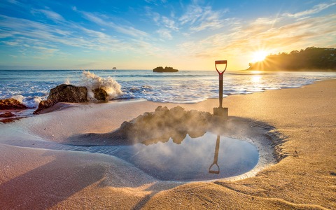 hot water beach