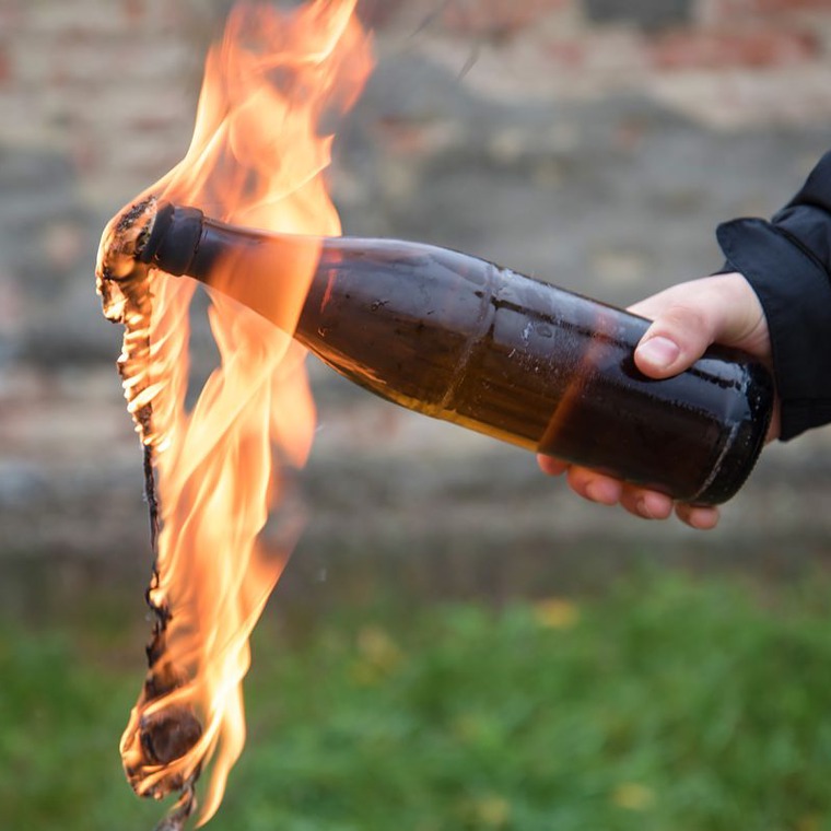 por que se llama coctel molotov