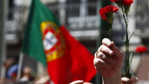 dia da libertade 25 abril