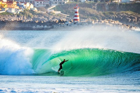 donde hacer surf en portugal