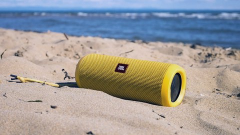 multas hasta 4000 euros altavoces playas