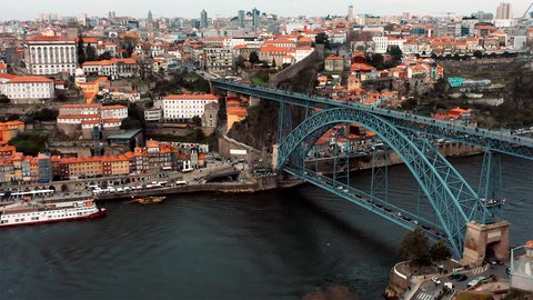 normativa volar drones portugal