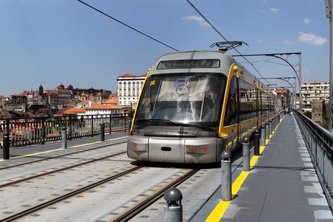 guia oporto metro