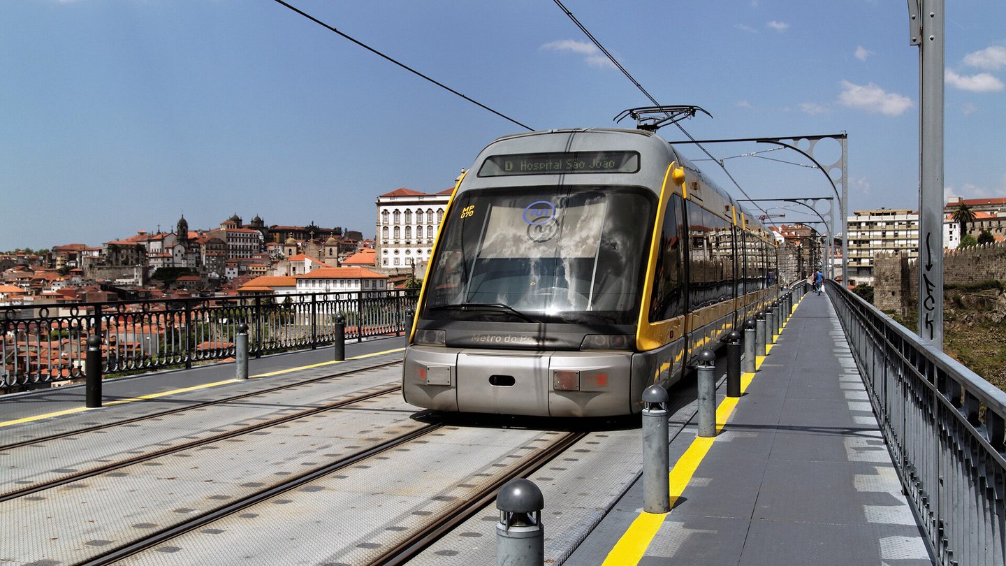 guia oporto metro