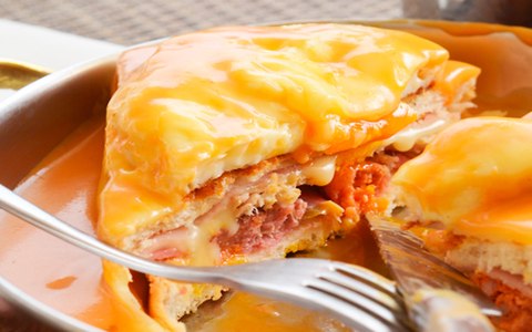 francesinha oporto