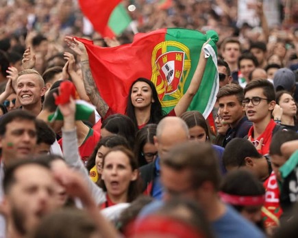 que idiomas se hablan en portugal