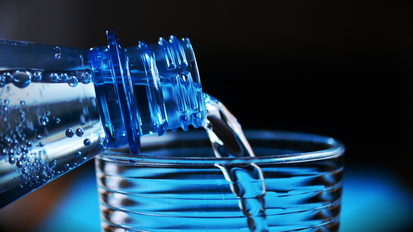 se puede beber agua del grifo