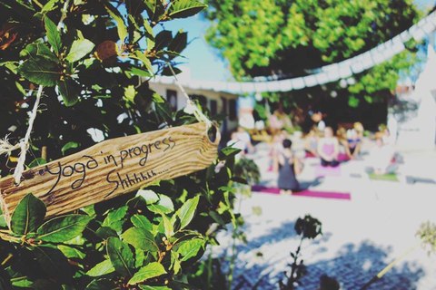 moka surfhouse y yoga retreat ericeira