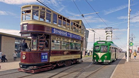 que diferencias hay entre metro tranvia tren