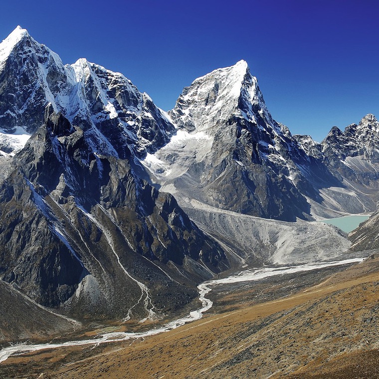 que parte masa terrestre es montanosa
