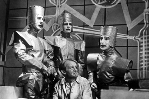 cual es el origen palabra robot