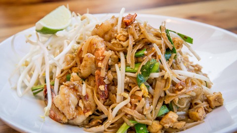 qué comida tailandesa tenemos que probar en nuestro viaje a tailandia