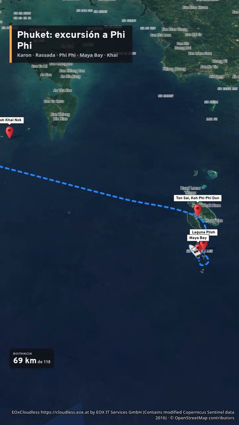 Fotograma vertical del vídeo con la lancha llegando a Maya Bay, el título arriba y el contador de distancia abajo